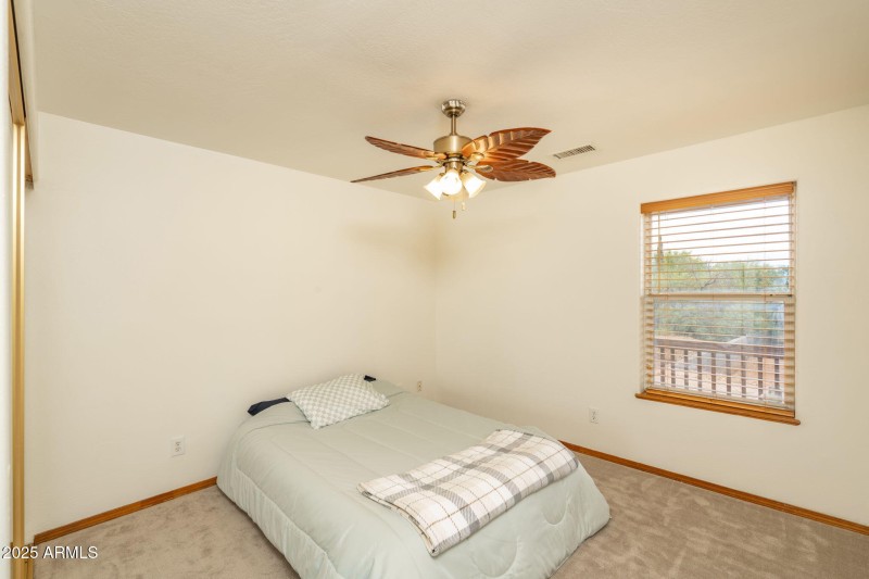 Guest bedroom 1