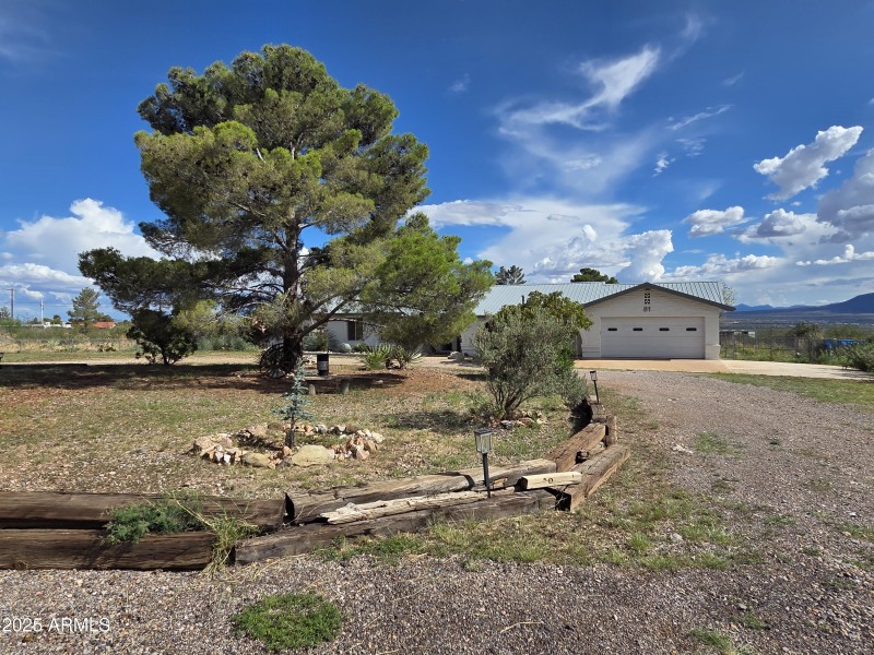 81 Maricopa Dr