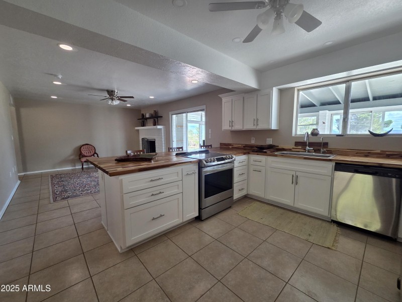 81 Maricopa Dr