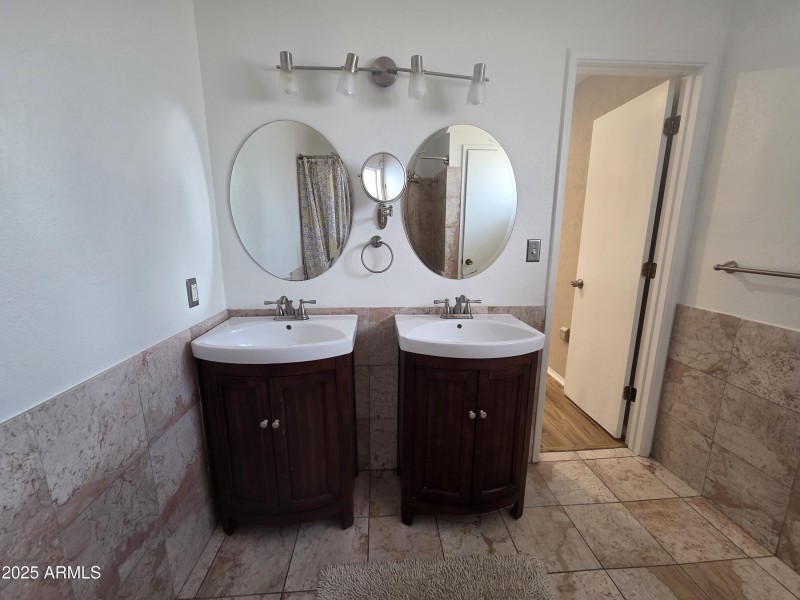 81 Maricopa Dr