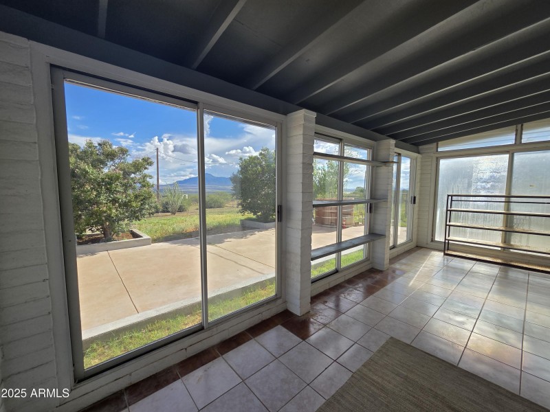 81 Maricopa Dr