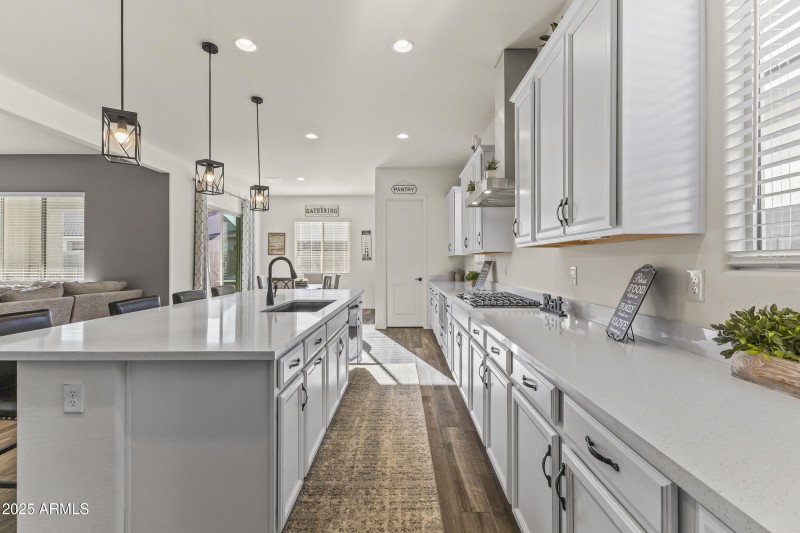 HOME- KITCHEN 1