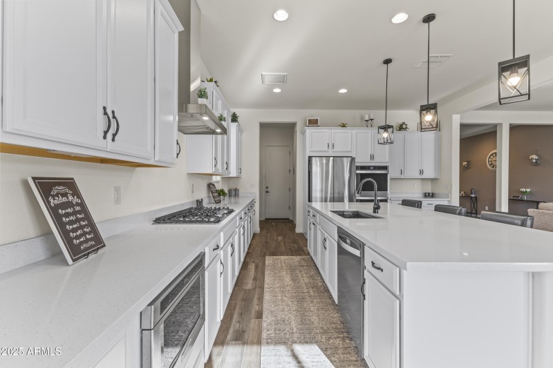 HOME- KITCHEN 3