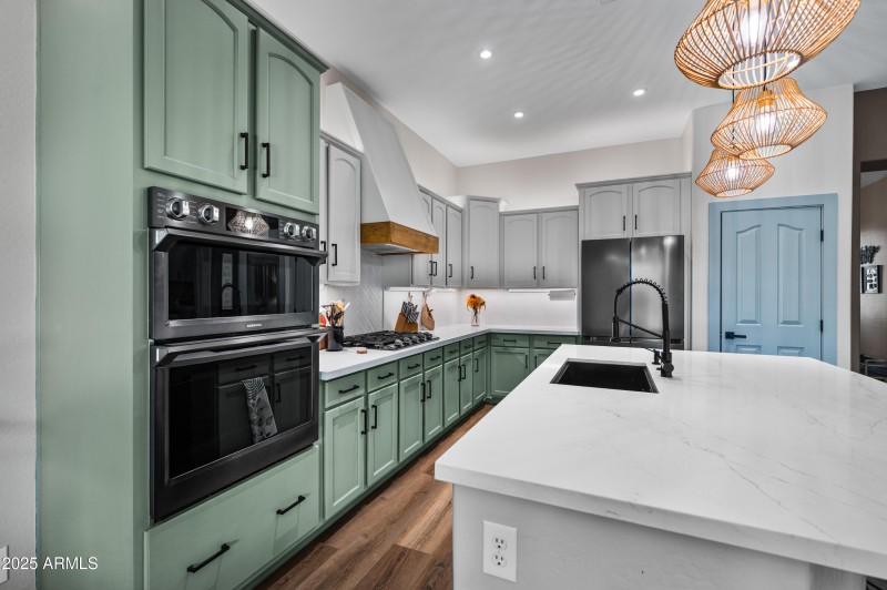 19102NFalconLane-35
