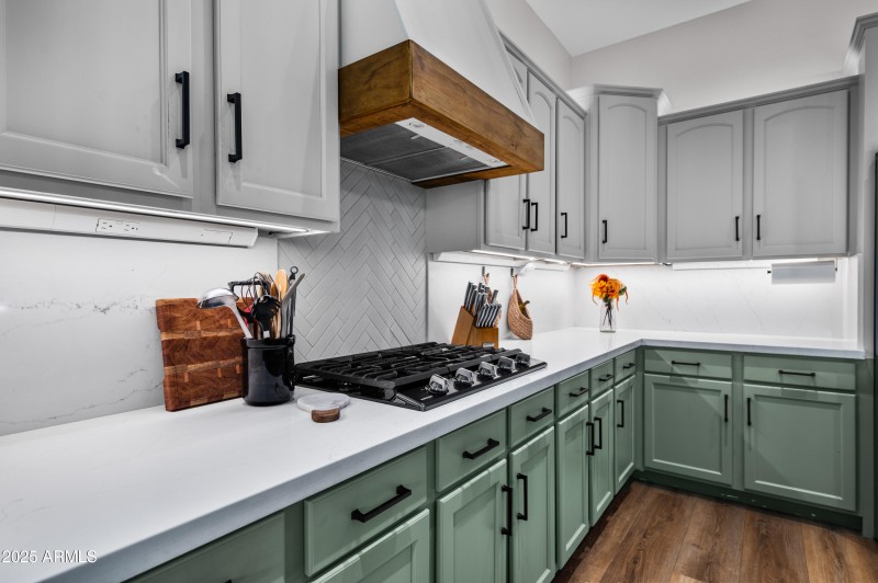 19102NFalconLane-36