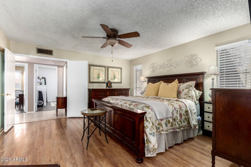 24 Coral Gables