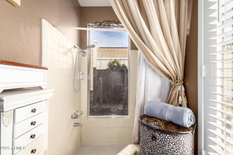 28 Coral Gables
