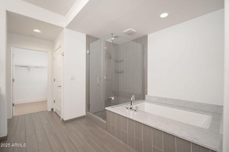 Owners Bath