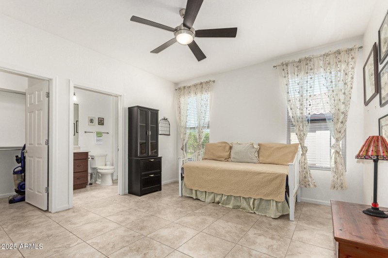 Guest En-suite