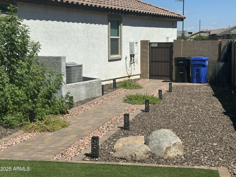 ADE55996-998C-4344-B97A-1415B43F2B6F