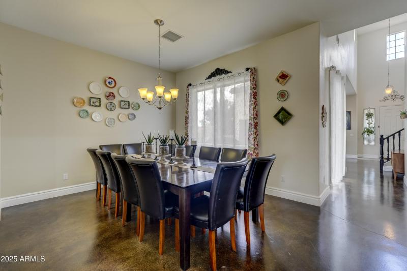 Dining Area 2