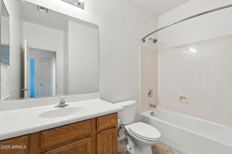 27-web-or-mls-White-27