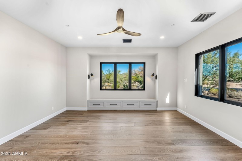 1st Guest Bedroom