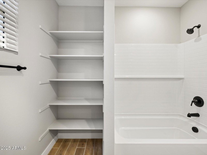 Bath 2 with Storage