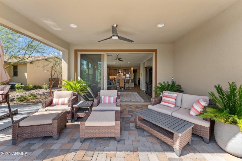 3267 Huckleberry