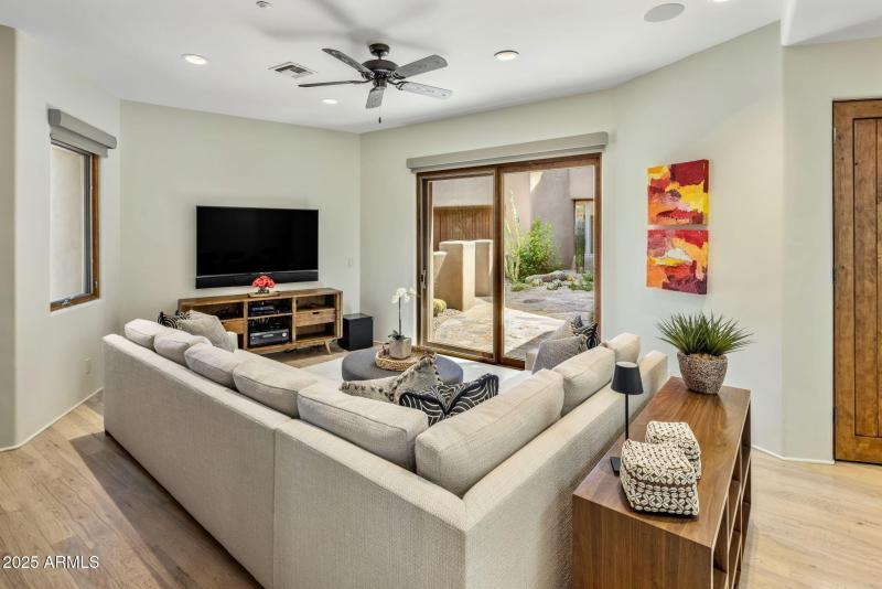 Flex/Bonus Room