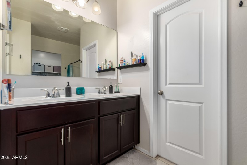 2 PRIMARY BATH