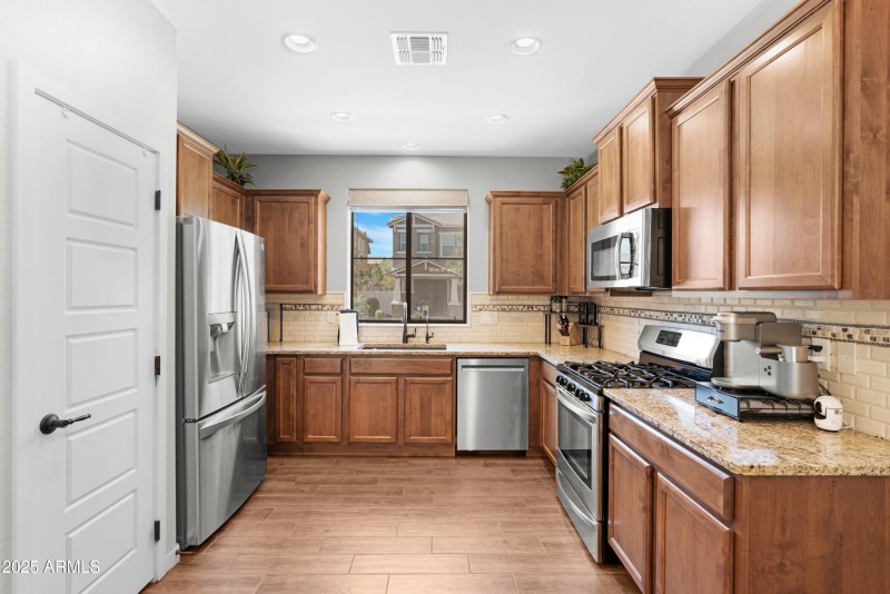 Kitchen 2