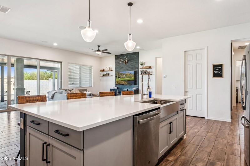 13-web-or-mls-41574-w-cielo-ln