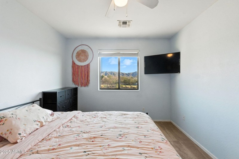 30-web-or-mls-Catherine-30