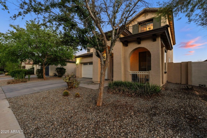 59-web-or-mls-Catherine-Twilight-6