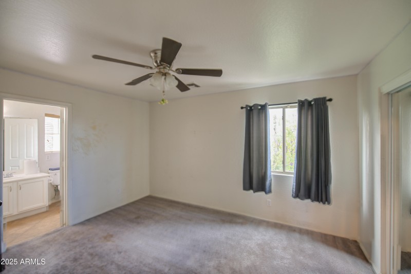 Bedroom 6-pic 1