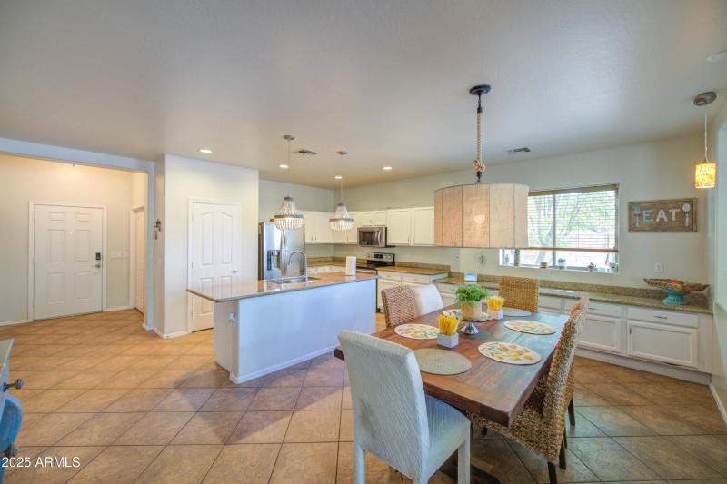 Kitchen 2