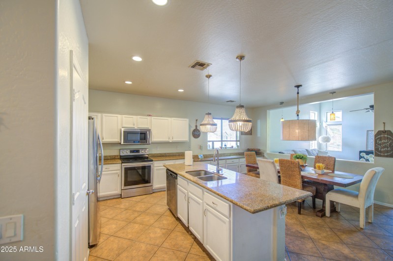 Kitchen 3