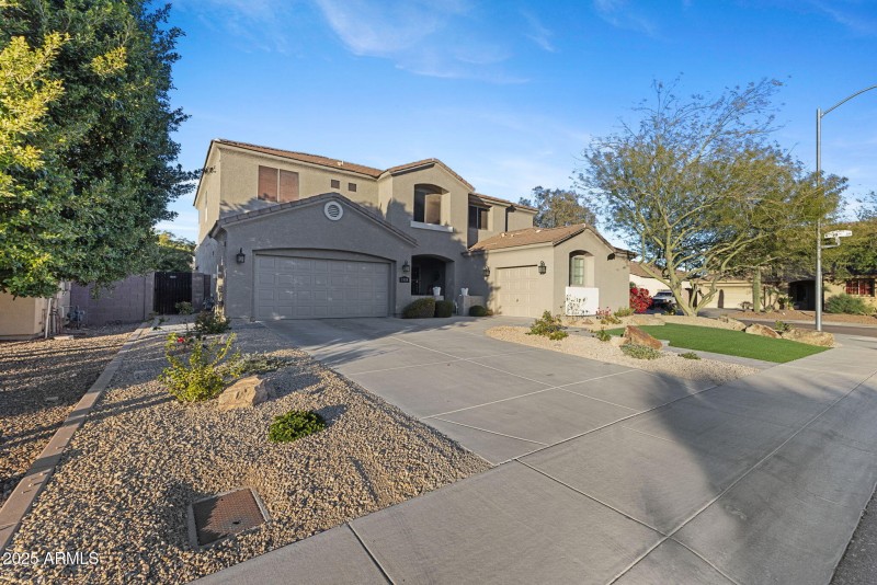 4-web-or-mls-2a - Home Front