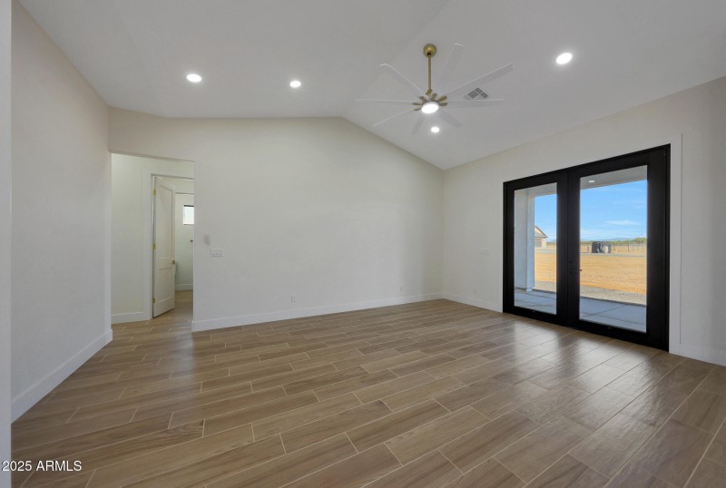 B (8) Great Room