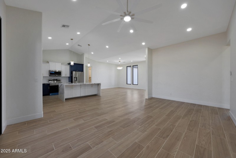 B (10) Great Room