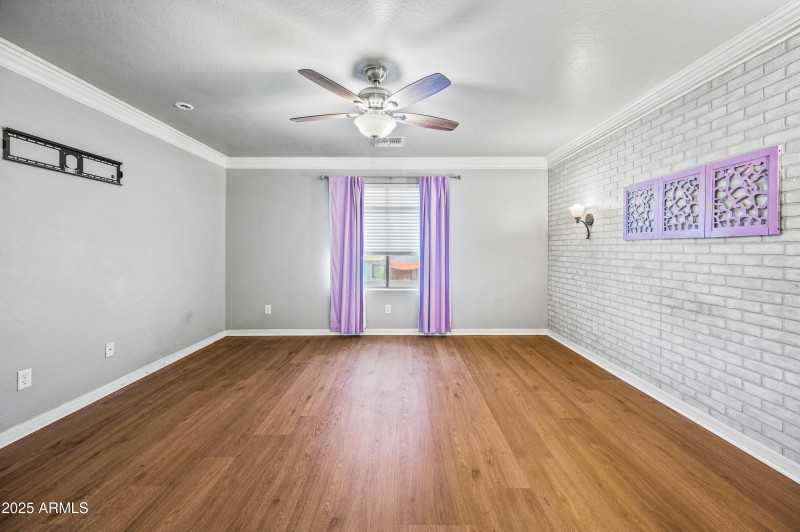 40893 W Bedford Dr v2-5