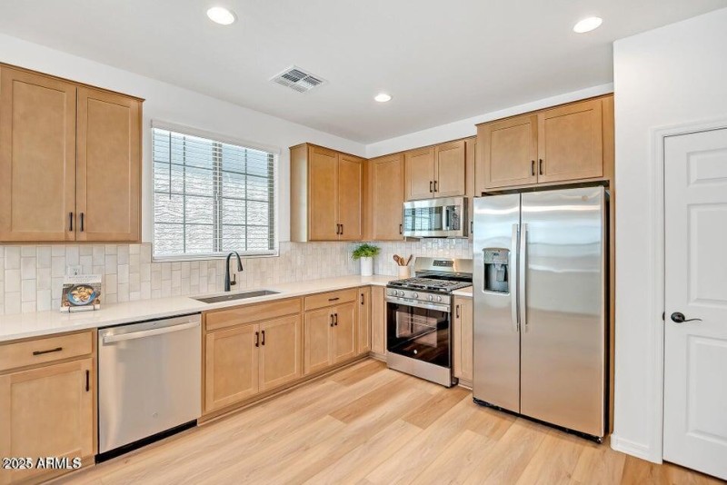 20250704000404532064000000-o