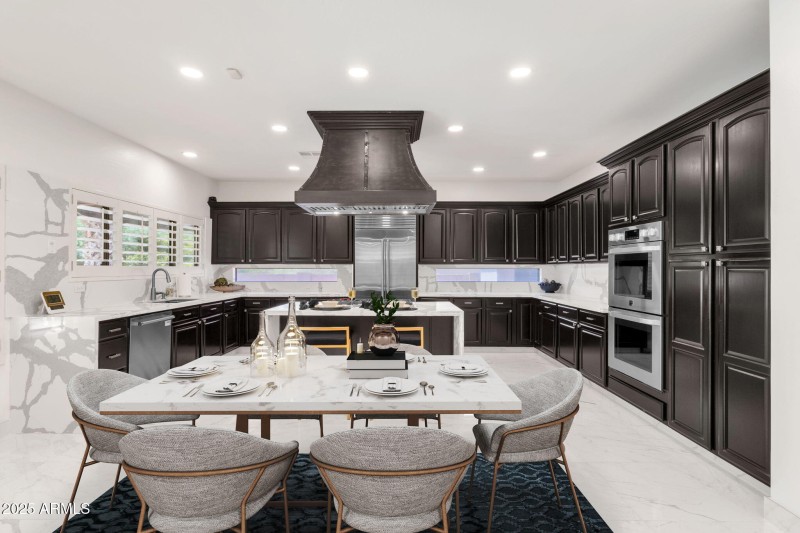 66-web-or-mls-4537-e-blue-sky-dr