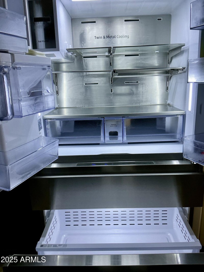 DACOR 3 DRAWER REFRIGERATOR