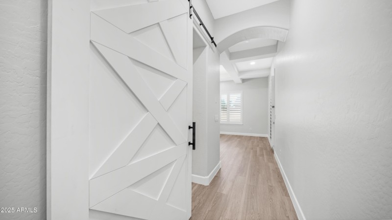 15727 W Sheridan St (21)