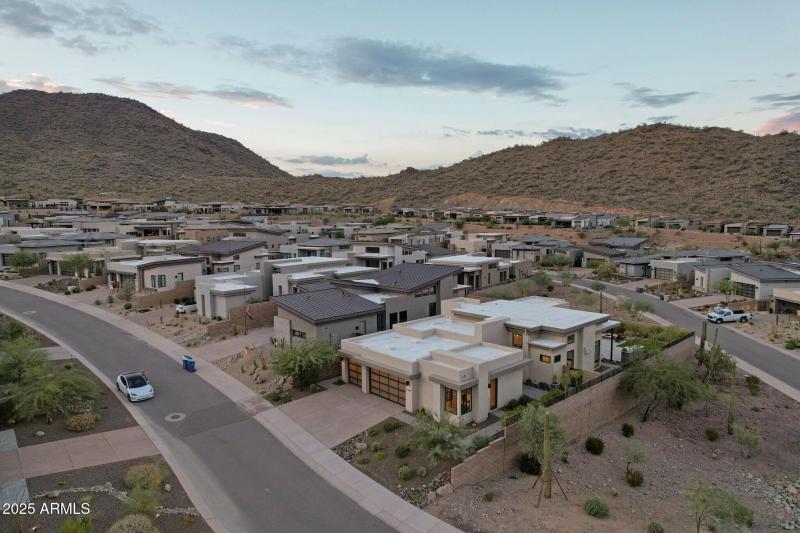 062_Aerial Front Side