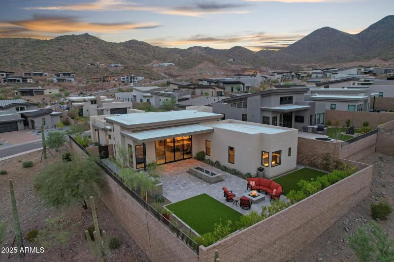 065_Aerial Back Side View