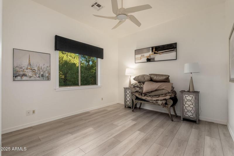 2202 E Feather Plume Ln - 29