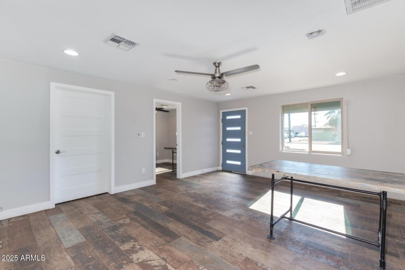 O20211206193254744685000000-o