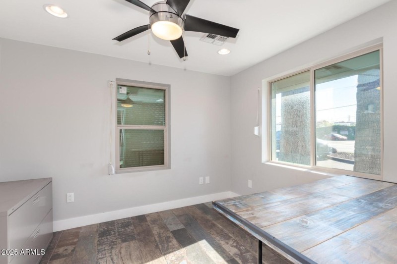 O20211206193255594557000000-o