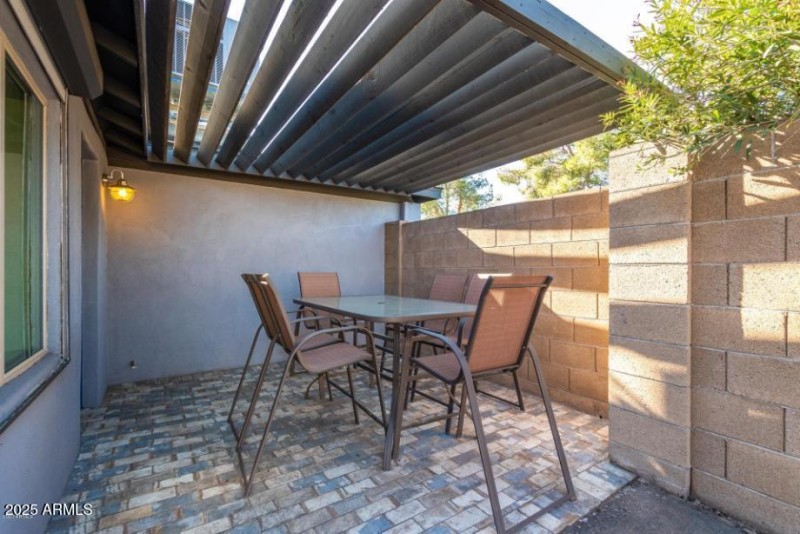 O20211206193257306279000000-o