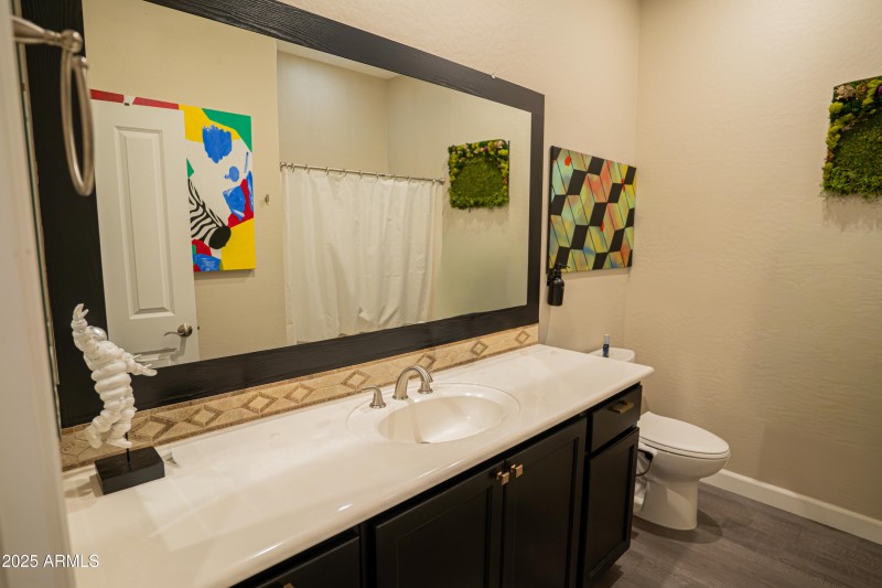 2nd Bathroom