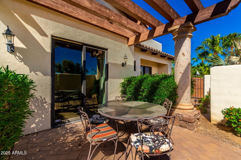 Game Room Patio 4