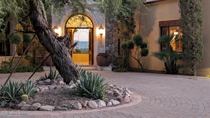 ARCADIA 1.18 Acre Lot