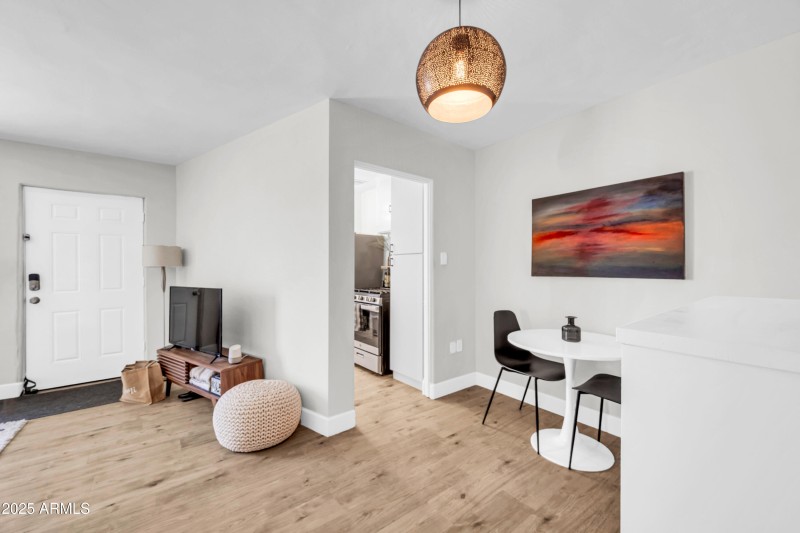 2917 N 19th Ave-5