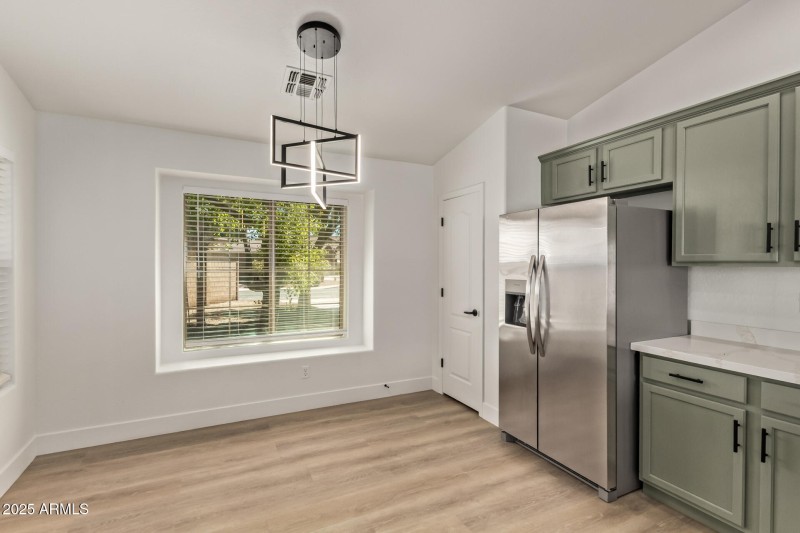 Eat in Kitchen