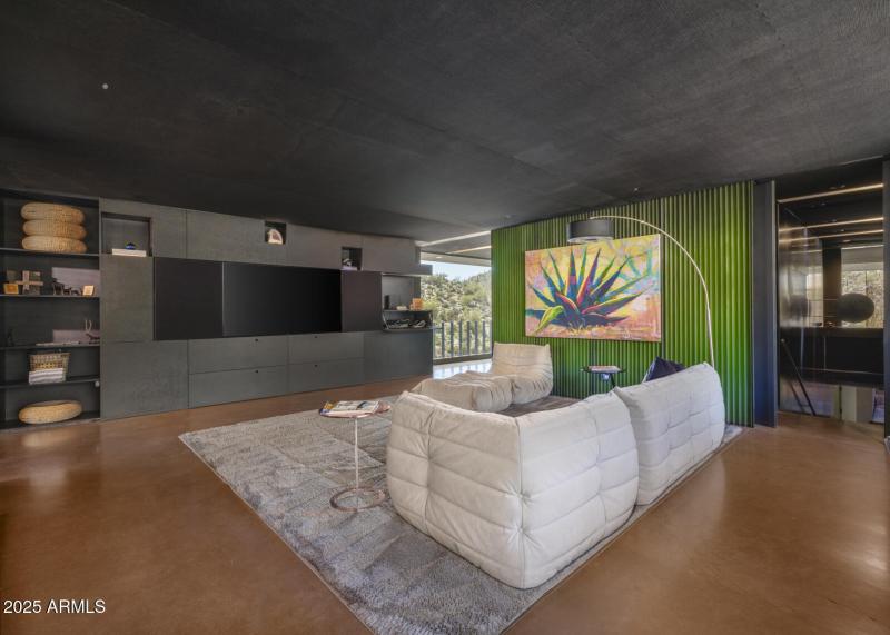 Hidden Valley Desert House