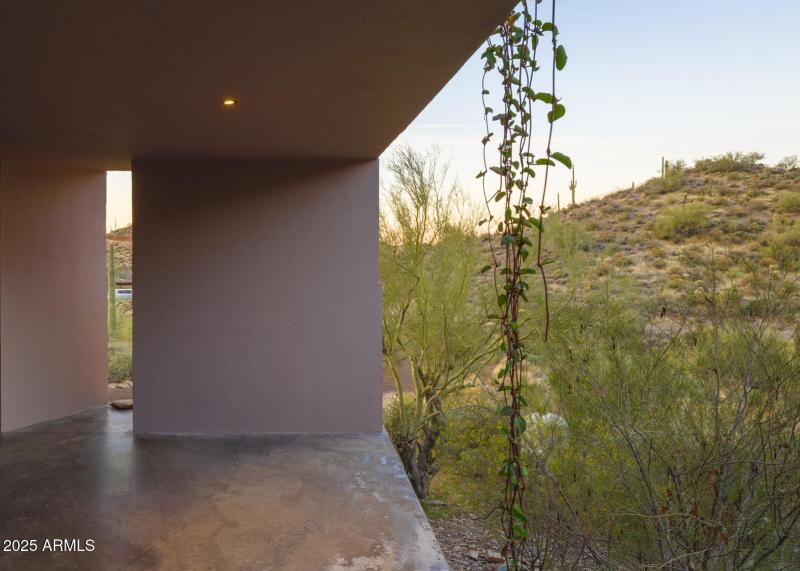 Hidden Valley Desert House