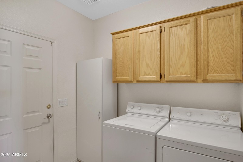 11360 E Keats Ave #20-25
